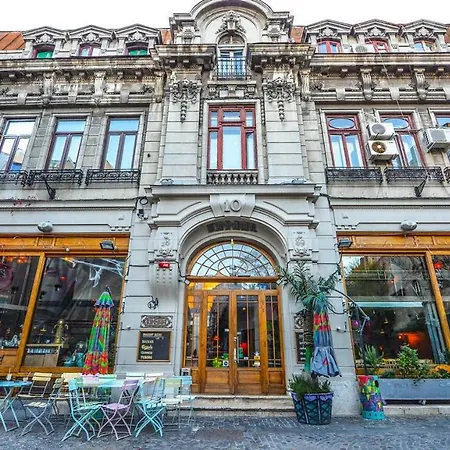 Апартаменти Old Town New *